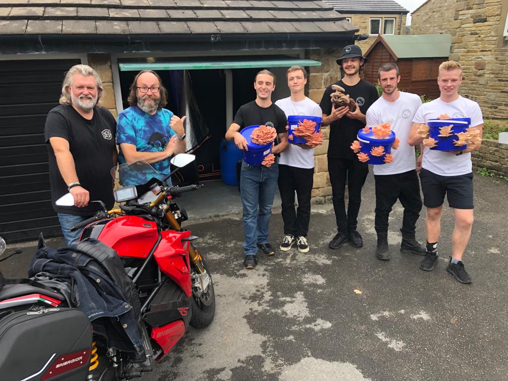 The Yorkshire Mushroom Emporium team meet the Hairy Bikers at our mushroom growing HQ. They are showing the Hairy Bikers a range of Grey oyster mushrooms, Shiitake, Pink Oysters, Golden Oysters, Pearl Oysters, king oysters, and lions mane