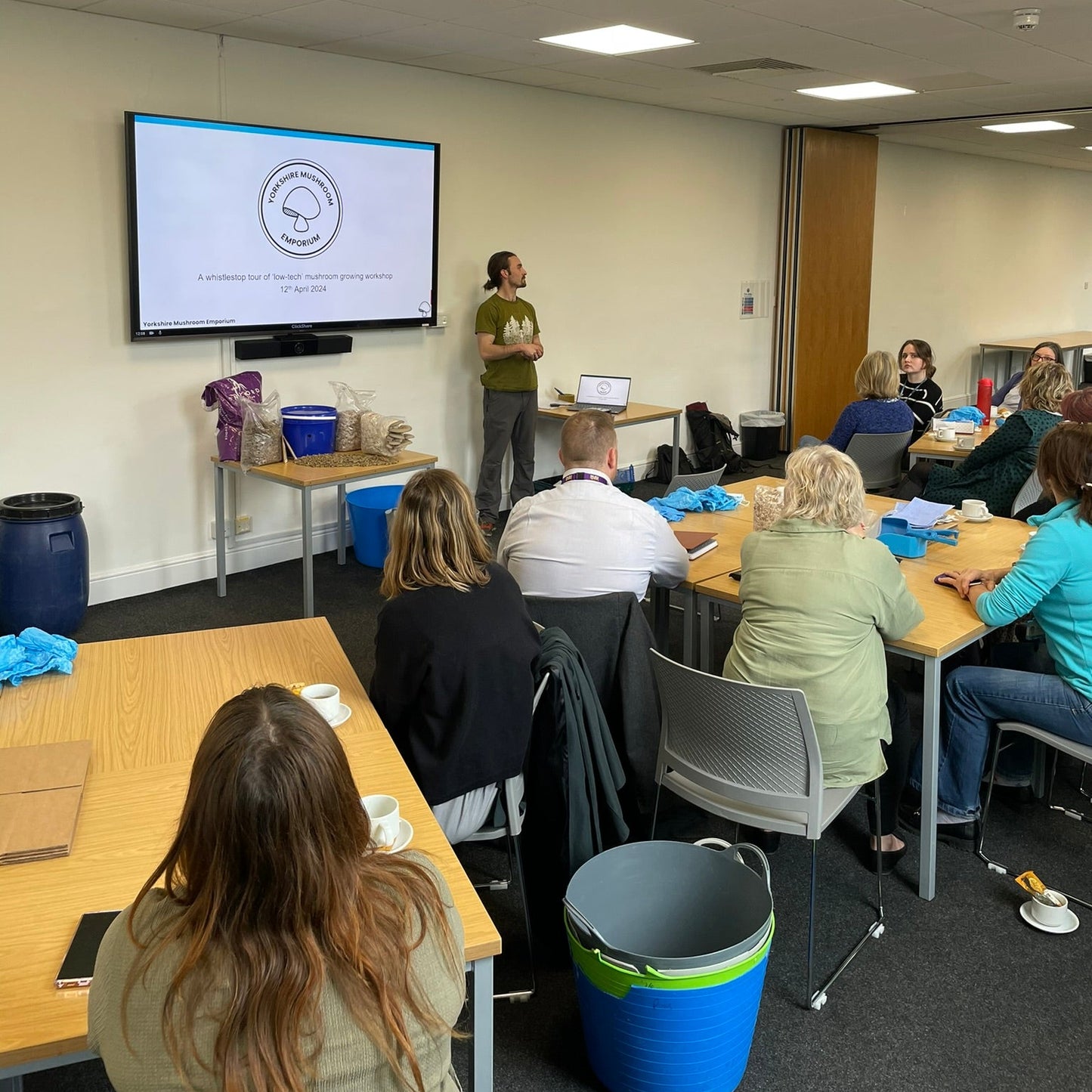 Mushroom Growing Workshop Leeds | Learn to Grow Gourmet Mushrooms at Home